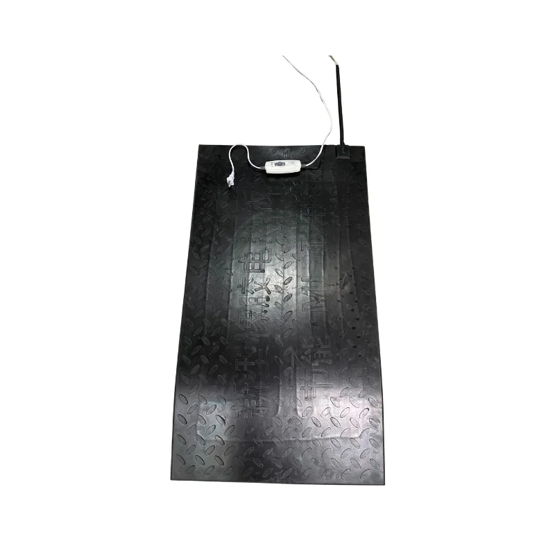 Thảm sưởi úm heo con bằng điện