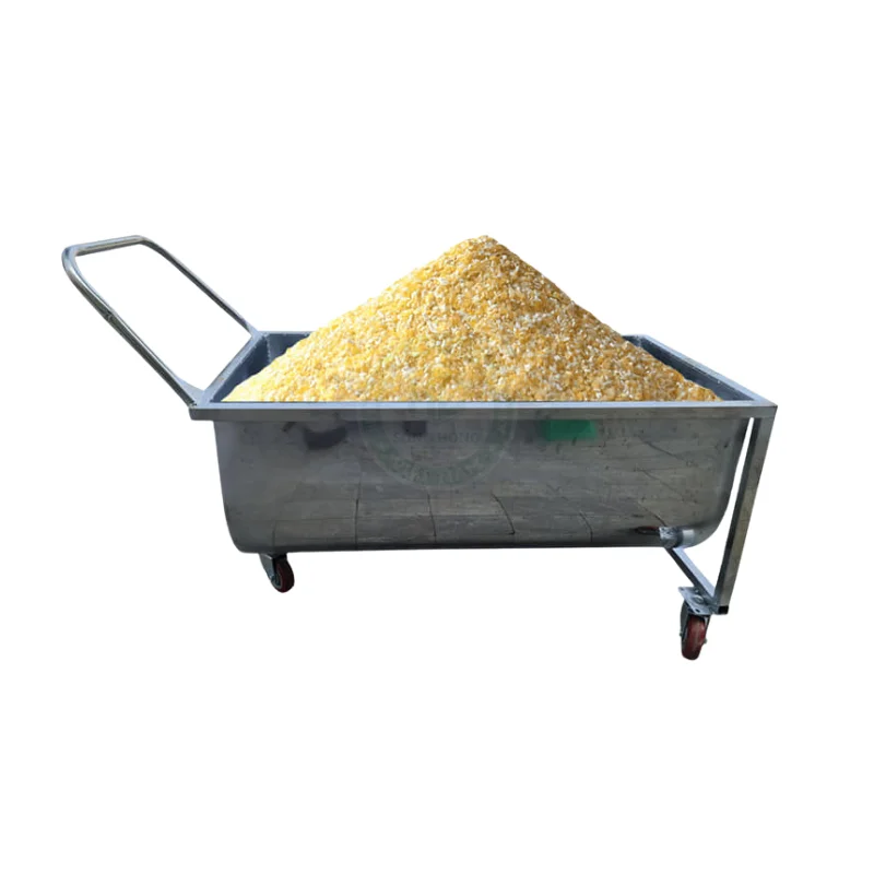 Xe chứa cám, đẩy cám